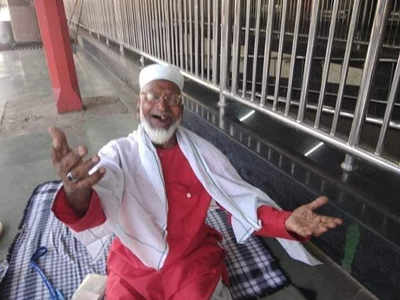 कोविड-19: प्रवासी मजदूरों के लिए फरिश्ता बने 80 वर्षीय कुली, मुफ्त में सेवा और खिलाया खाना, मोहम्मद कैफ हुए कायल