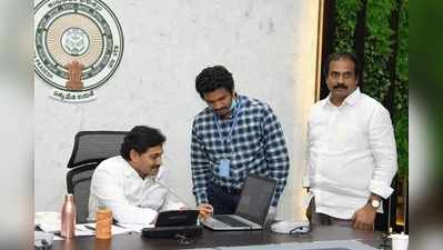 వైఎస్సార్‌ వాహన మిత్ర ప్రారంభం.. డ్రైవర్ల అకౌంట్లలోకి రూ.10వేలు