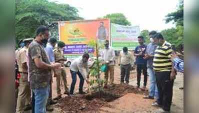 ಲಕ್ಷ ವೃಕ್ಷ ವಿಶಿಷ್ಟ ಅಭಿಯಾನಕ್ಕೆ ಚಾಲನೆ