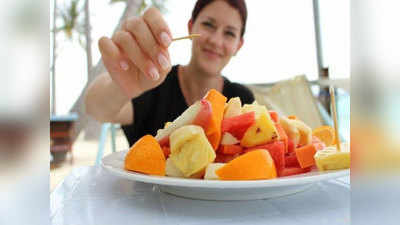 Best Time To Eat Fruits: आयुर्वेद के अनुसार यह है फ्रूट्स खाने के लिए बेस्ट टाइम