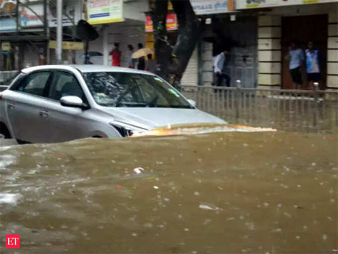 ભારે વરસદાની બીકે BMCની વિચિત્ર અપીલ