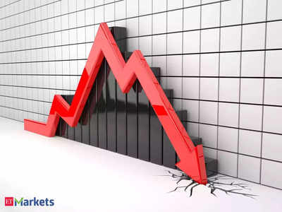 लॉकडाऊनने अर्थव्यवस्थेचा जीव घेतला; GDP २० टक्क्यांनी घसरला!