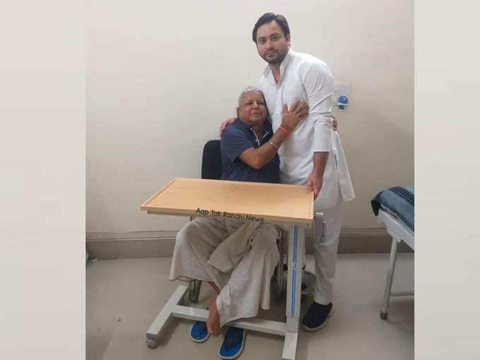 Lalu-yadav-with-tejashwi