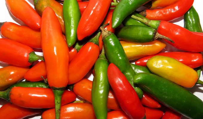 Red and Green chilies peppers