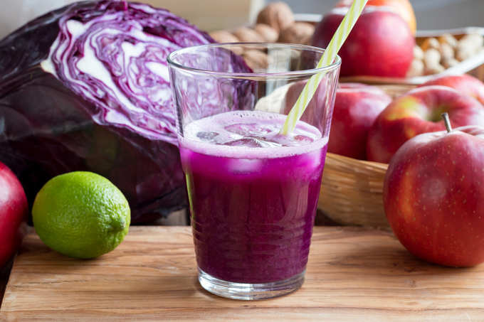Purple cabbage juice in a glass