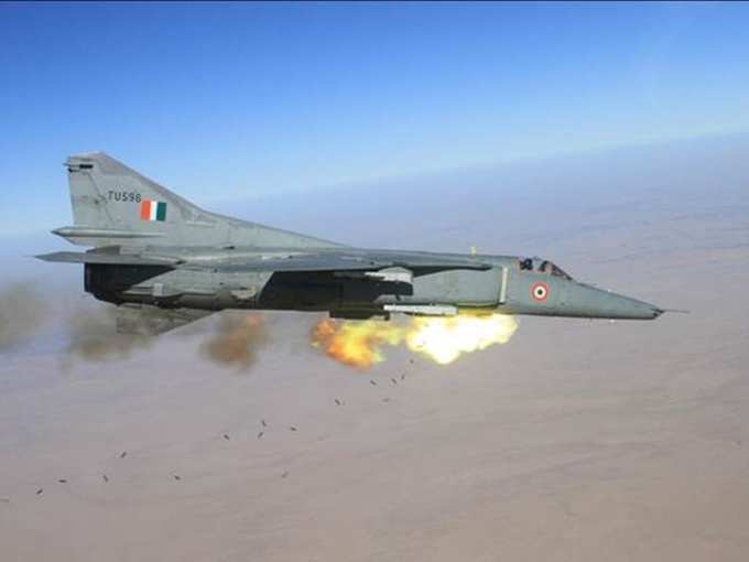 भारतीय लड़ाकू विमान चीन के मुकाबले ज्यादा प्रभावी