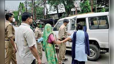 ষাটোর্ধ্ব দৃষ্টিহীন বৃদ্ধাকে ধর্ষণের অভিযোগ মেমারি স্টেশনে