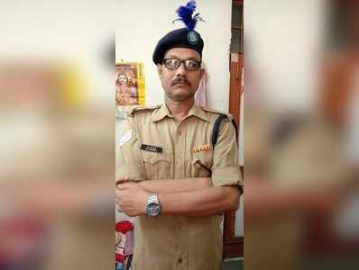 दिल्ली से घर आ रहे CRPF जवान की एंबुलेंस में मौत, कोरोना की रिपोर्ट को लेकर 7 घंटे तक उलझे रहे अधिकारी