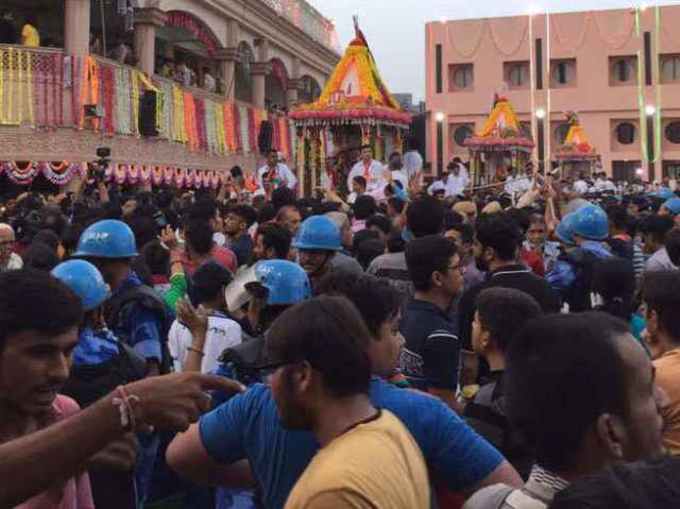 ​రథాన్ని లాగితే విముక్తి లభిస్తుంది..