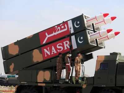 पाकिस्तान लगातार बढ़ा रहा परमाणु हथियारों का जखीरा, जर्मन रिपोर्ट से भारत की बढ़ी चिंता