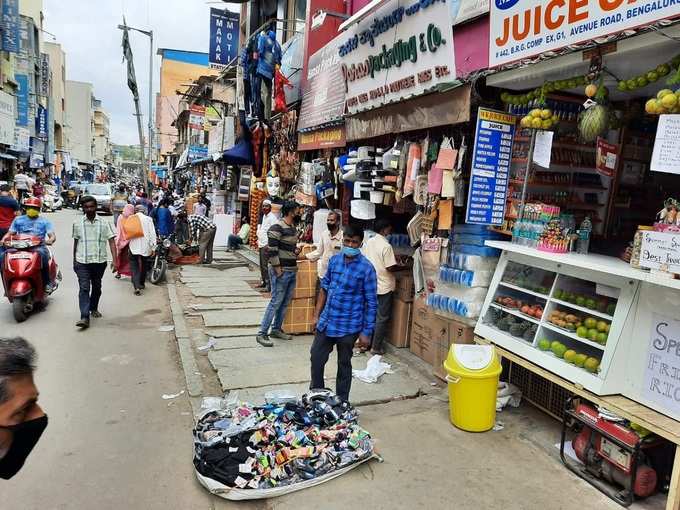 ​ಮಾಸ್ಕ್‌ ಧರಿಸಲು ಹಿಂಜರಿಗೆ, ವೈಯಕ್ತಿಕ ಅಂತರವೂ ಇಲ್ಲ