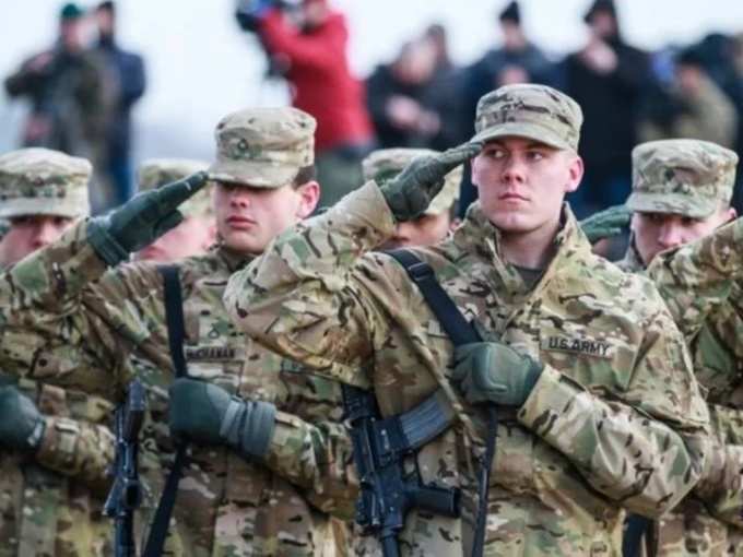 एशिया में 2 लाख से ज्यादा अमेरिकी सैनिक