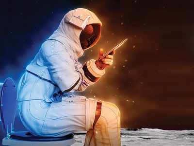 Lunar Loo Challenge: আপনি জিততে পারেন সাড়ে ২৬ লাখ, NASA-র চ্যালেঞ্জে বানাতে হবে চাঁদে টয়লেট!