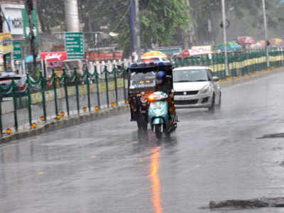 बिहार के कई हिस्सों में अगले 48 घंटे तक भारी बारिश, मौसम विभाग ने जताया अनुमान