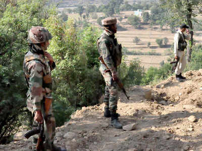 जम्‍मू-कश्‍मीर: एलओसी पर आतंकियों की मौजूदगी की खबर, सर्च ऑपरेशन जारी