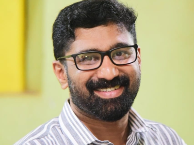 ഇ-മൊബിലിറ്റി വിവാദം: മുഖ്യമന്ത്രിയുടെ മകളുടെ കമ്പനിയുമായി ജെയ്ക് ബാലകുമാറിന് ബന്ധമുണ്ടെന്ന് ബൽറാം