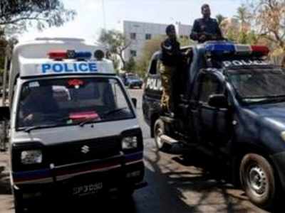 Karachi Terror Attack: पाकिस्तान स्टॉक एक्सचेंज पर आतंकी हमला, सुरक्षाबलों ने 4 आतंकियों को मार गिराया