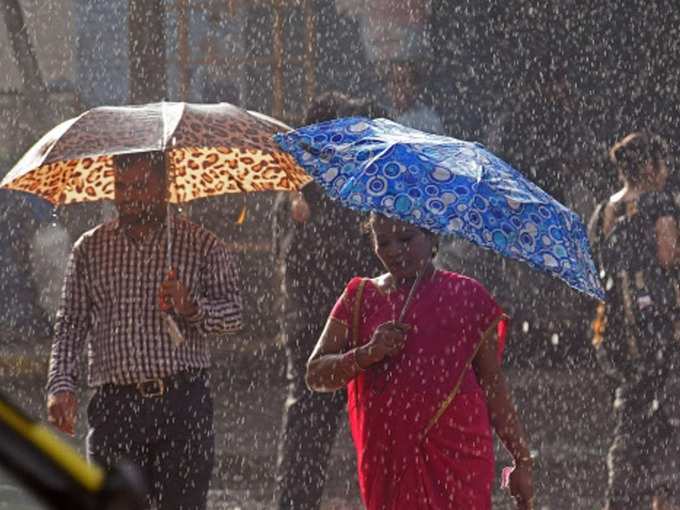 ಗಾಳಿ ಬೀಸುವುದು ನಿನ್ನ ನೂಕಿಸುತ ಮಂದಮಂದವಾಗಿ!