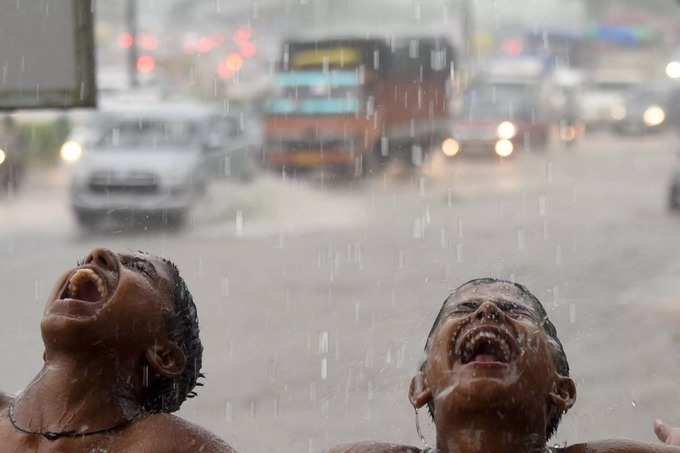 ಮನಸುಗಳ ರೋಮಾಂಚನ