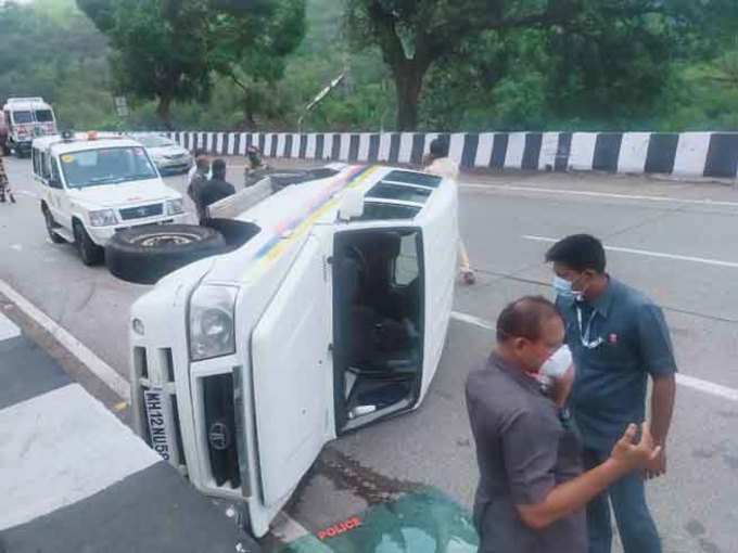 दुर्घटना के बाद की तस्वीर