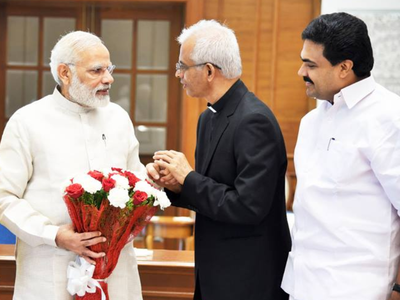 കേന്ദ്രത്തിൽ പുതിയ പദവികൾ നൽകുമെന്ന് പിസി തോമസ്; ജോസ് മോനായി വലവിരിച്ച് എൻഡിഎ