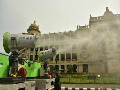 ಸಾವಿರ ಸಾವಿರ ಸಂಖ್ಯೆಯಲ್ಲಿ ಕೊರೊನಾ ಸೋಂಕಿತರು..! ಬೆಂಗಳೂರು ಈಗ ಸಮರಾಂಗಣ..!