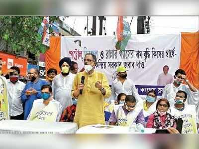 ৫৬ ইঞ্চি ছাতির প্রধানমন্ত্রী ৫৬ টাকার কর নিচ্ছেন