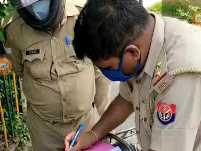 खबर का असर: कानपुर में मास्क नहीं पहनने वाले पुलिसकर्मियों के कटे चालान