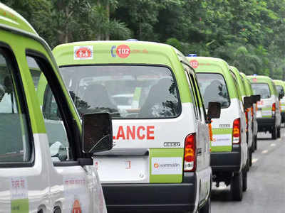 Maharashtra Ambulance करोनारुग्णांना अॅम्ब्युलन्स मिळत नाही; सरकारने घेतला मोठा निर्णय