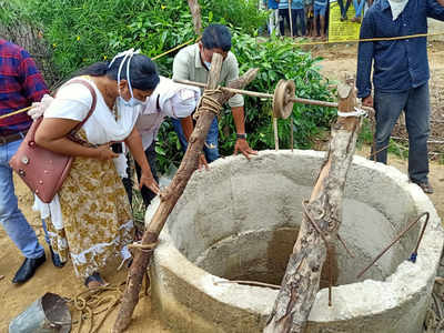 गोंदियात हळहळ; विहिरीत गुदमरून एकाच कुटुंबातील तिघांसह चौघांचा मृत्यू