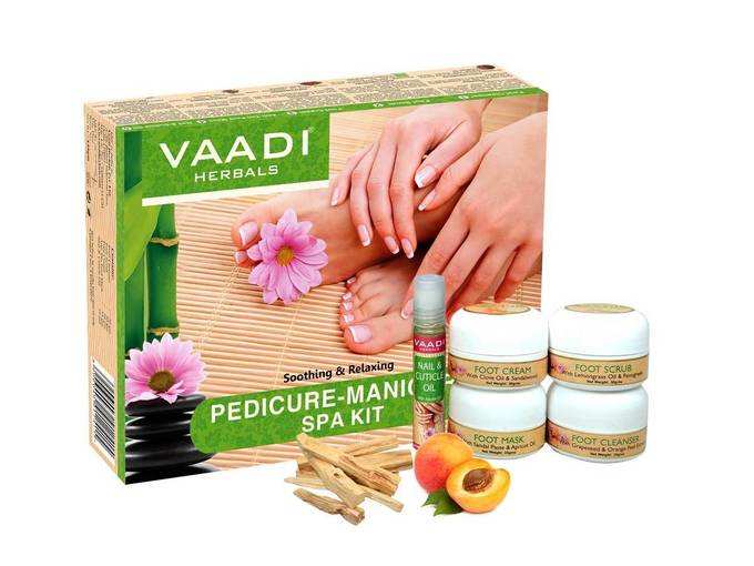 Vaadi Herbals Soothing And Refreshing Pedicure Manicure Spa Kit, 135g