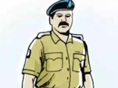 सीतापुर: प्रधान पति की हत्या, कोतवाल समेत 4 पुलिसकर्मी सस्पेंड