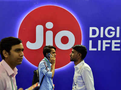 Reliance Jio Plans: देखें पूरी लिस्ट, 98 रुपये से लेकर 4,999 रुपये तक धांसू डेटा प्लान