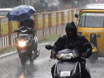 Chennai Rains: இத்தனை மாவட்டங்களில் வெளுத்துக் கட்டப் போகும் மழை - தமிழ்நாடு வெதர் அப்டேட்!