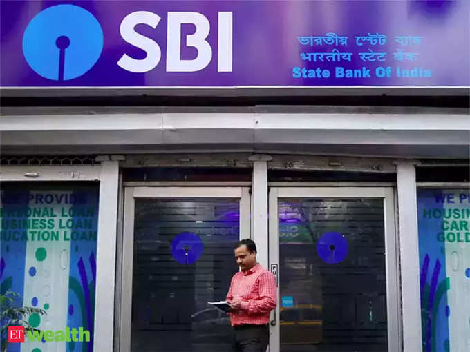 सबसे पहले बात SBI की