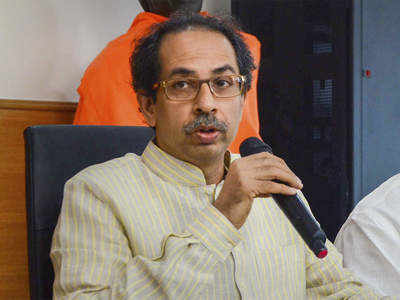 uddhav thackeray : राज्यातील हॉटेल्स आणि रेस्टॉरंट लवकरच सुरू होणार; मुख्यमंत्र्यांचं सुतोवाच