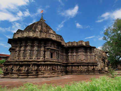 वाचाः कोल्हापुरातील १०८ खांबी कोपेश्वर मंदिराची टॉप ५ रहस्ये