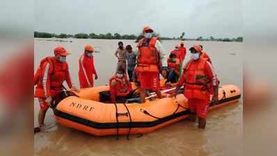 જામનગરમાં ભારે વરસાદ: રંગમતી-નાગમતી નદીમાં પૂર, 350 લોકોને સલામત સ્થળે ખસેડાયા