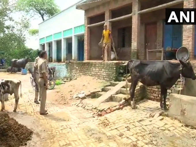 बिकरू गांव में हर एक घर में हो रही पूछताछ