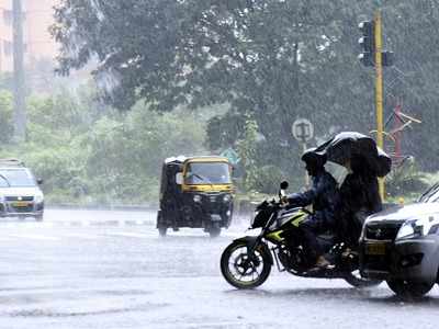 Karnataka Weather: ರಾಜ್ಯದ ಹಲವೆಡೆ ಭಾರೀ ಮಳೆ - ಕೆಲವೆಡೆ ಜನಜೀವನ ಅಸ್ತವ್ಯಸ್ತ