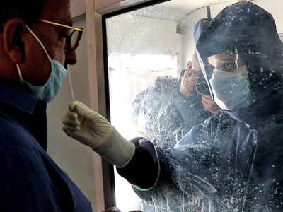 दिल्ली: अब कंट्रोल में दिख रहा कोरोना वायरस, इन कदमों से मिल रही राहत