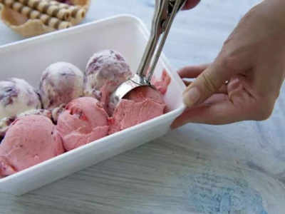 देशभर में कोरोना ने ठंडा कर दिया आइसक्रीम का कारोबार