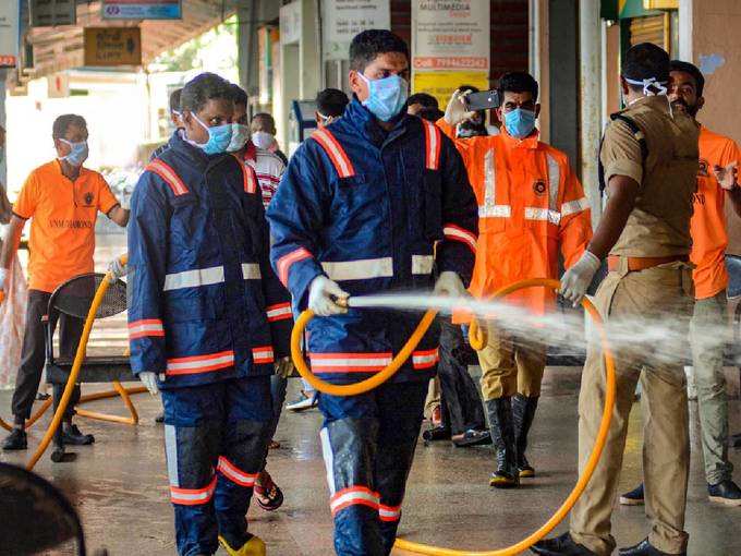 ​തിരുവനന്തപുരം എറണാകുളം ജില്ലകളിൽ നിയന്ത്രണം തുടരും