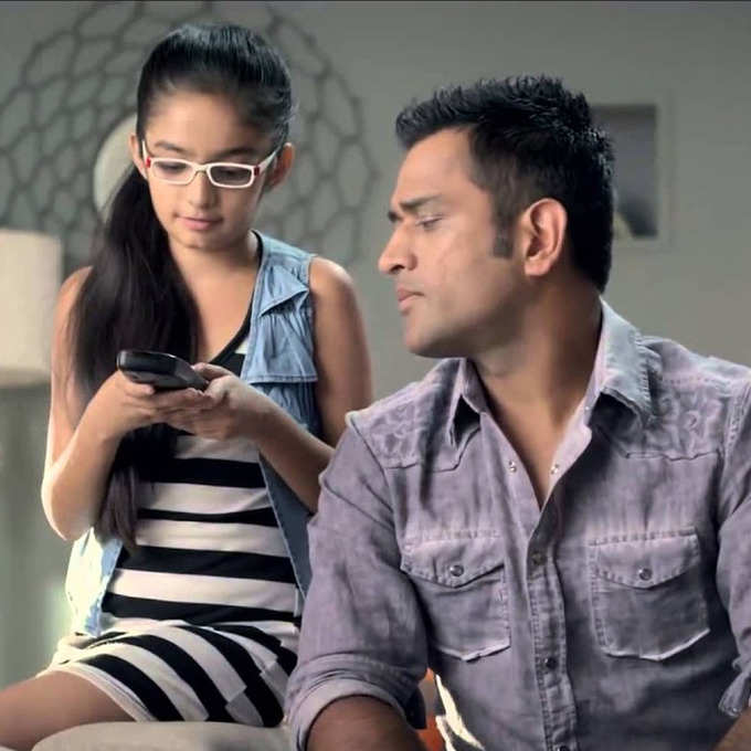 महेंद्र सिंह धोनी के साथ 14 विज्ञापन कर चुकीं अनुष्का