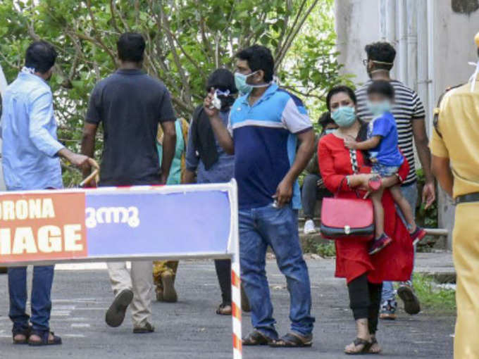 ജില്ലകളിലെ പ്രവർത്തനങ്ങളെ സഹായിക്കാൻ 14 ഐഎഎസുകാർ