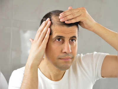 Hair Loss: स्ट्रेस के कारण 3 तरीकों से होता है हेयर लॉस, जानें इनके लक्षण