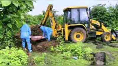 ಅಂತ್ಯಕ್ರಿಯೆಗೆ ಬಾರದ ಜನ ತಹಸೀಲ್ದಾರ ನೆರವು