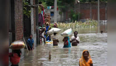 Floods in Bihar: बिहार में शुरू हुई बाढ़ की विनाशलीला, अबतक 4 लाख से ज्यादा आबादी प्रभावित