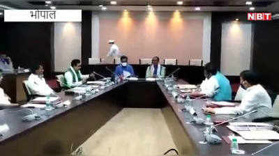 Bhopal: मंत्रालय में शिवराज कैबिनेट की बैठक, मंत्रियों से अलग-अलग मिल रहे CM चौहान