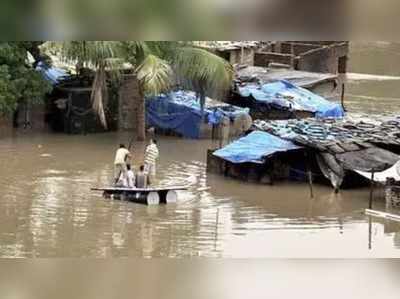 Bihar Flood News Update: बिहार के 10 जिले बाढ़ की चपेट में, साढ़े चार लाख से ज्यादा आबादी प्रभावित